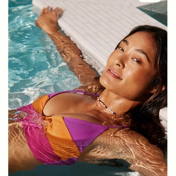 Beach Riot Alexis Rib Colorblock Bikini Top NWOT - Picture 3 of 9